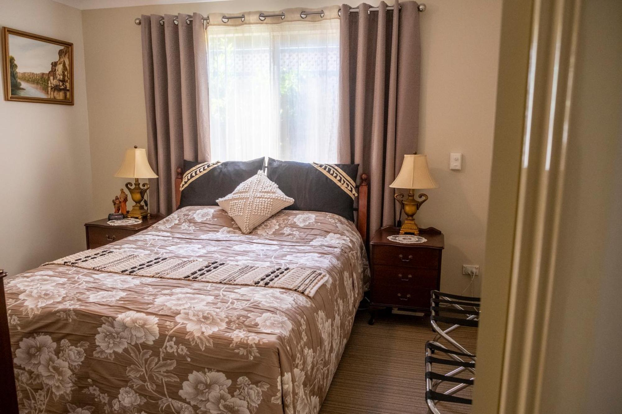 Ascot On Swan Bed & Breakfast Perth Exterior photo